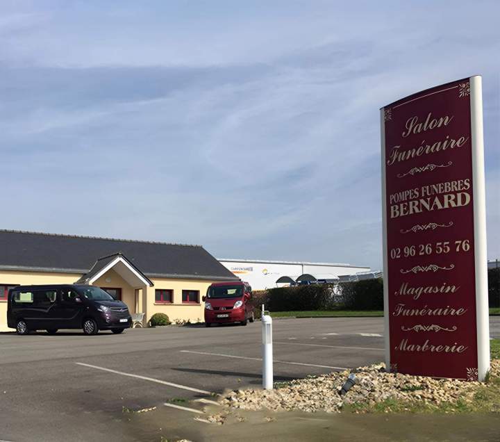 Service de salon pour un recueillement Merdrignac